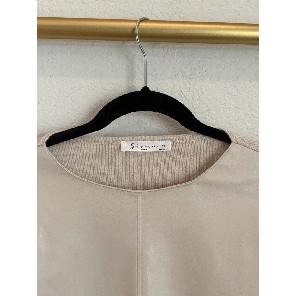 Sioni women beige
