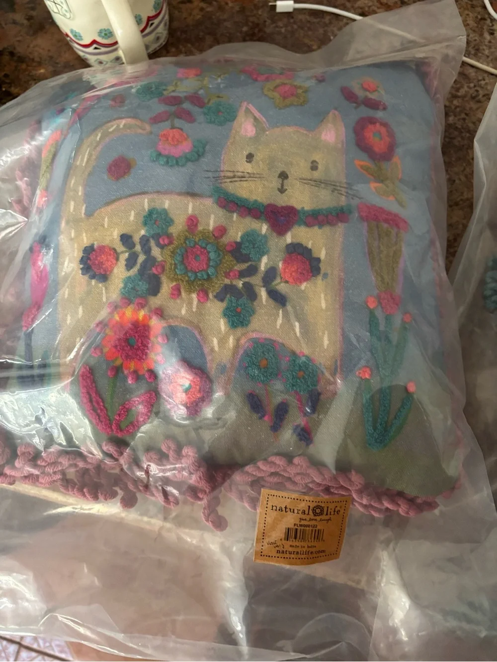 NATURAL LIFE charming embroidered