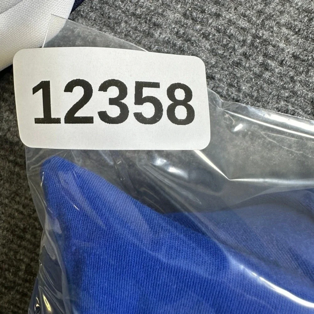 Pro Standard around cuffs