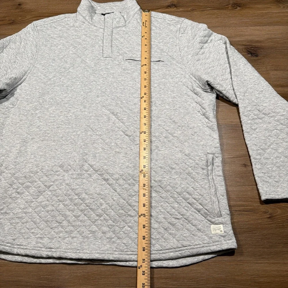 Travis Mathew Men's XXL Transatlantic Quarter Zip Quilted Pullover Sweater Grey