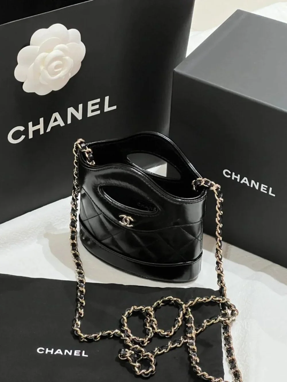 Classic CHANEL Bags: A Stylish and Versatile Choice for Elegance