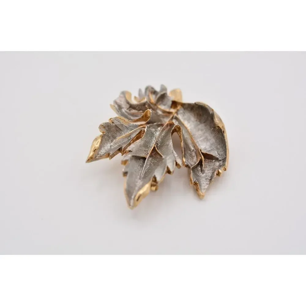 Torino stunning brooch