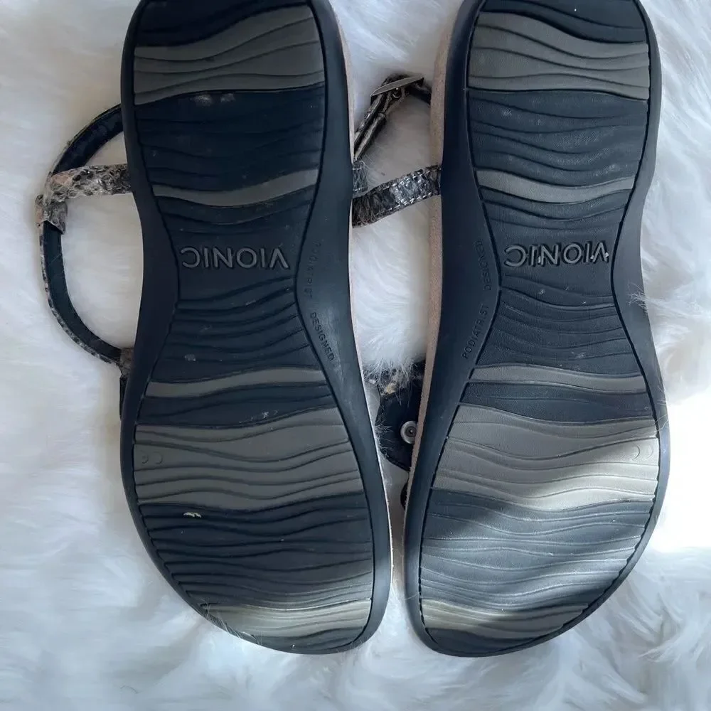 Vionic gray& tan