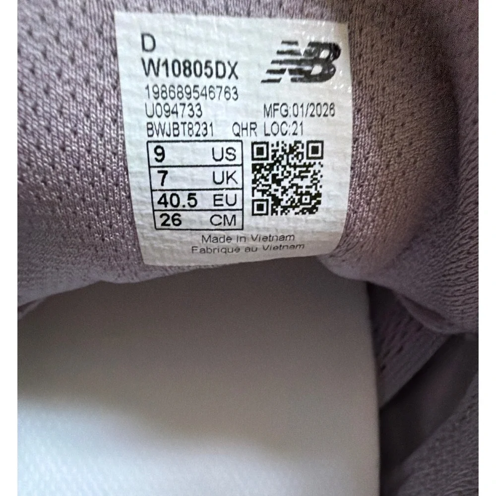 New Balance item details