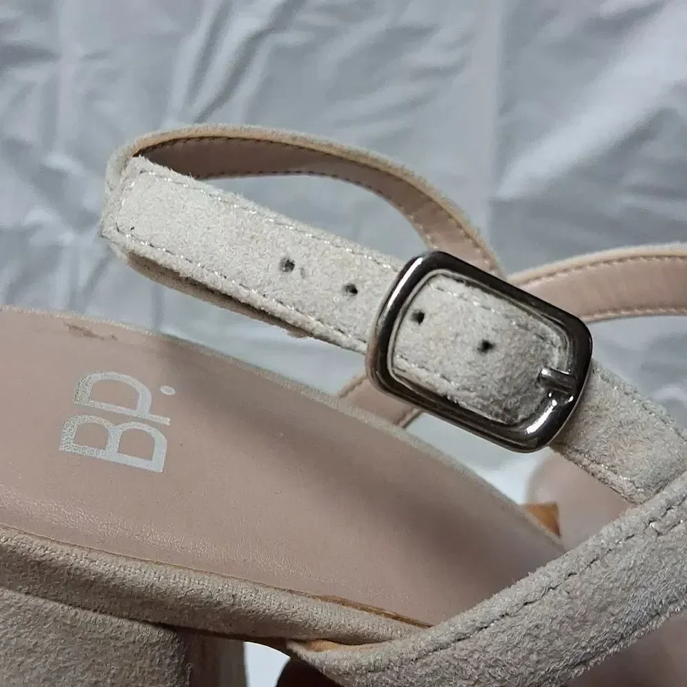 BP. Classic Nude Block Heel Sandals with Ankle Strap Size 8 Preowned