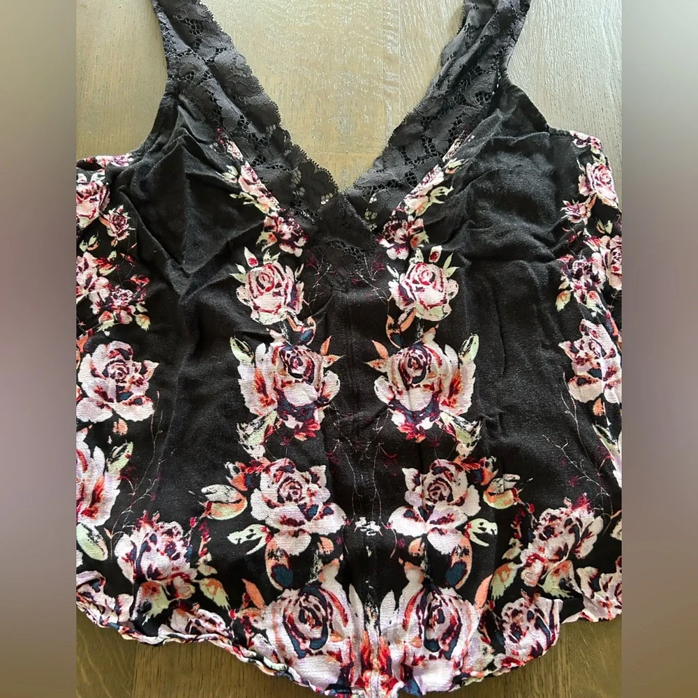 Free People keyhole pink