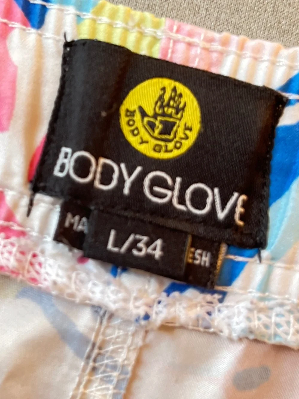 Body Glove lettering partially 16