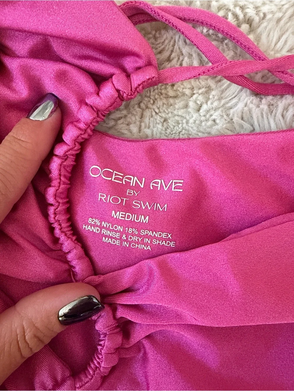 Riot Swim silhouette ave