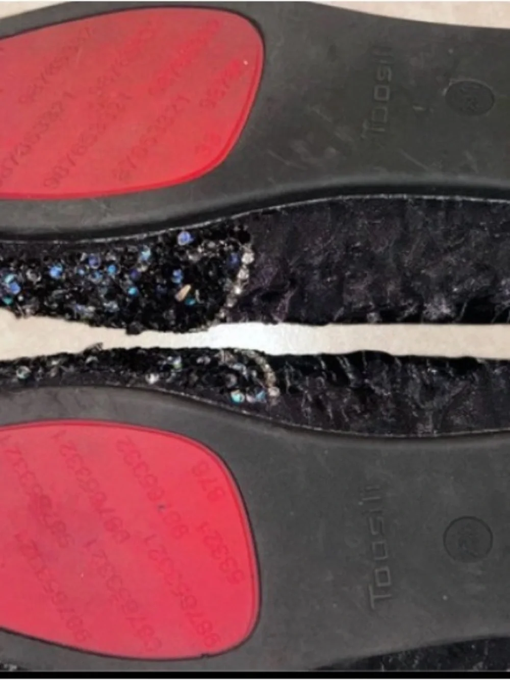 Sequin-Embellished Black Ballet Flats with Blue Sparkle