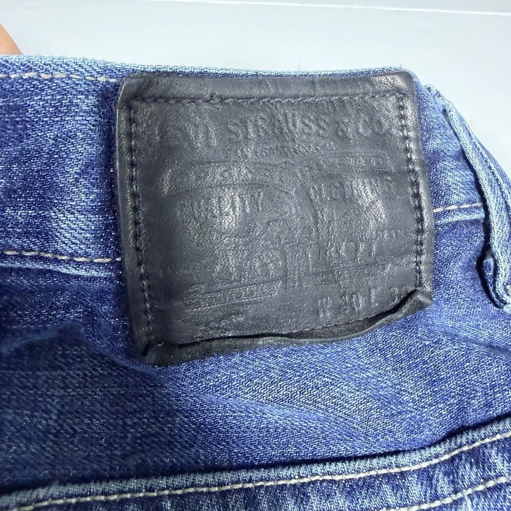Levis levi 569