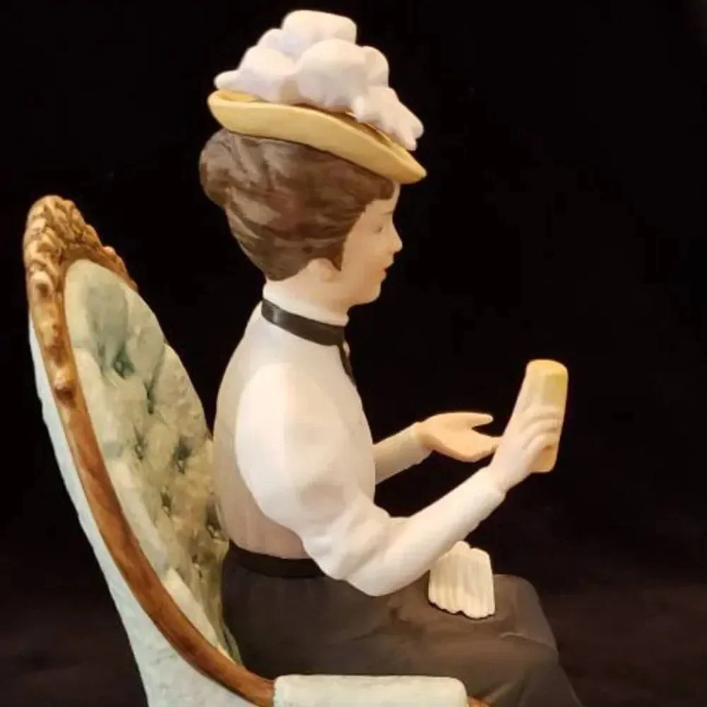 Vintage avon mrs