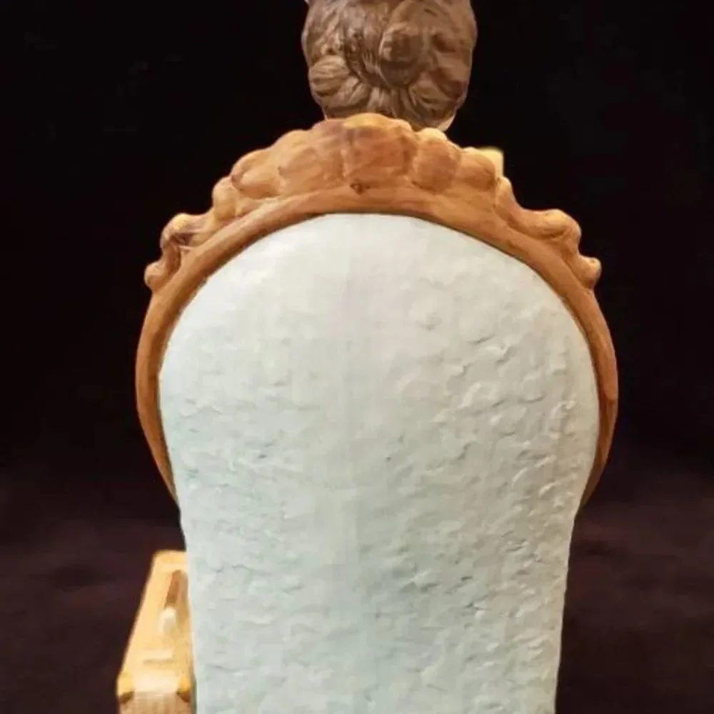 Vintage avon mrs
