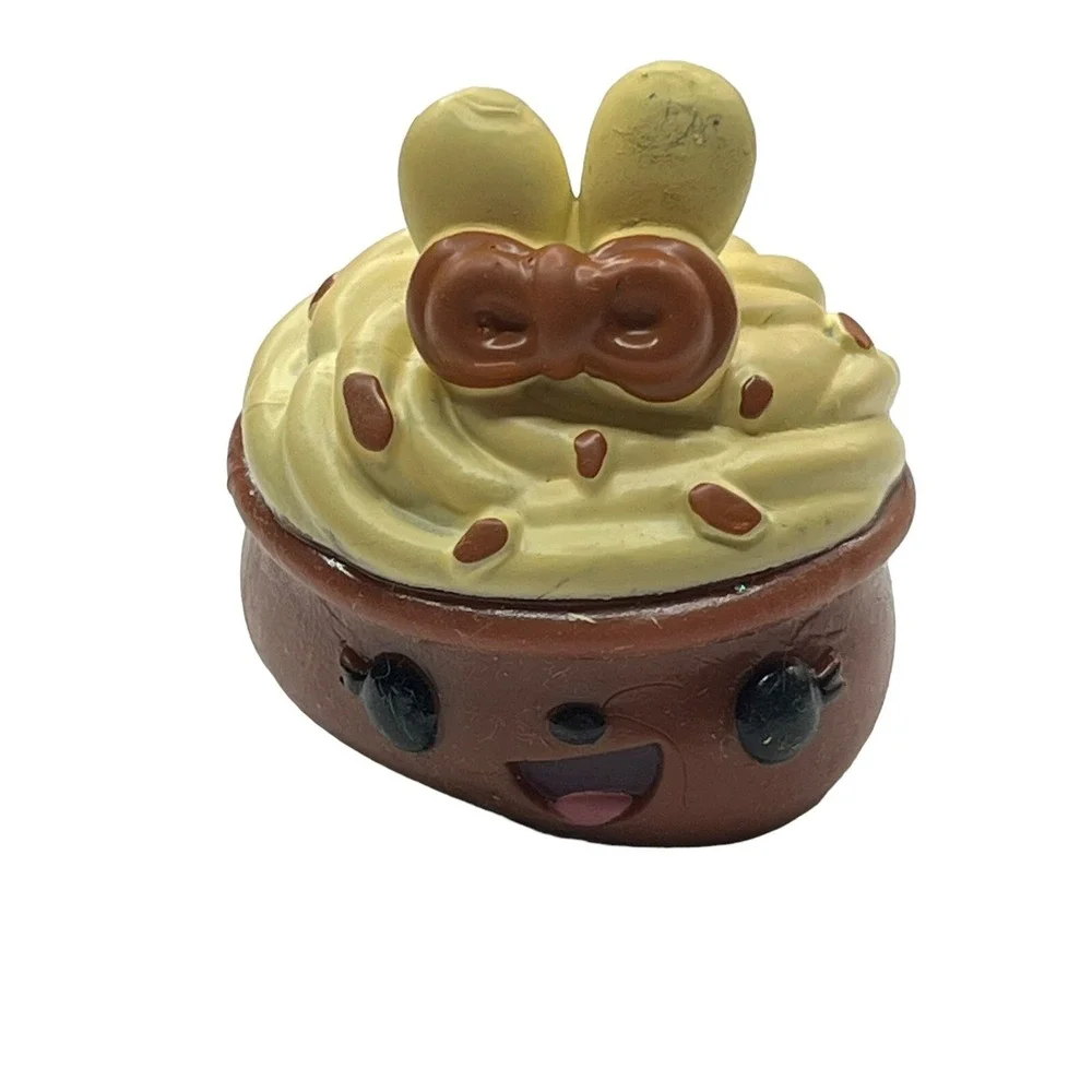 Num Noms num noms