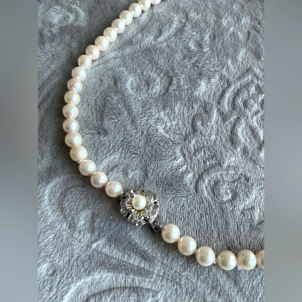 Unique Vintage beautiful very