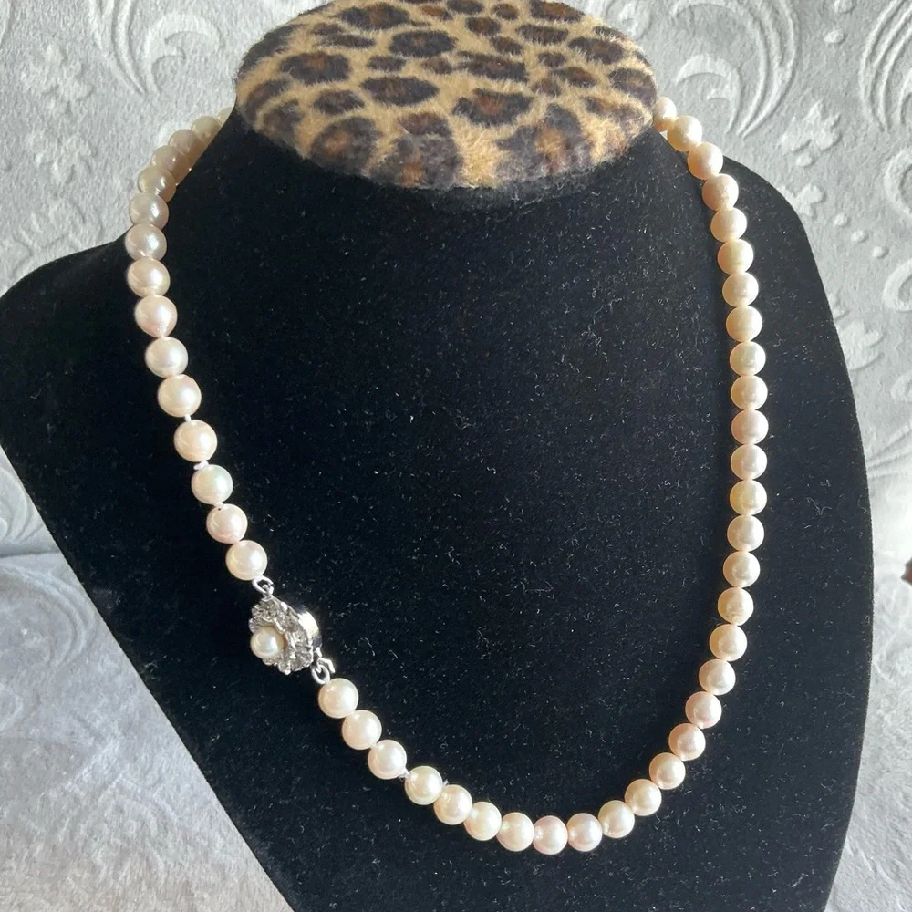 Unique Vintage beautiful very