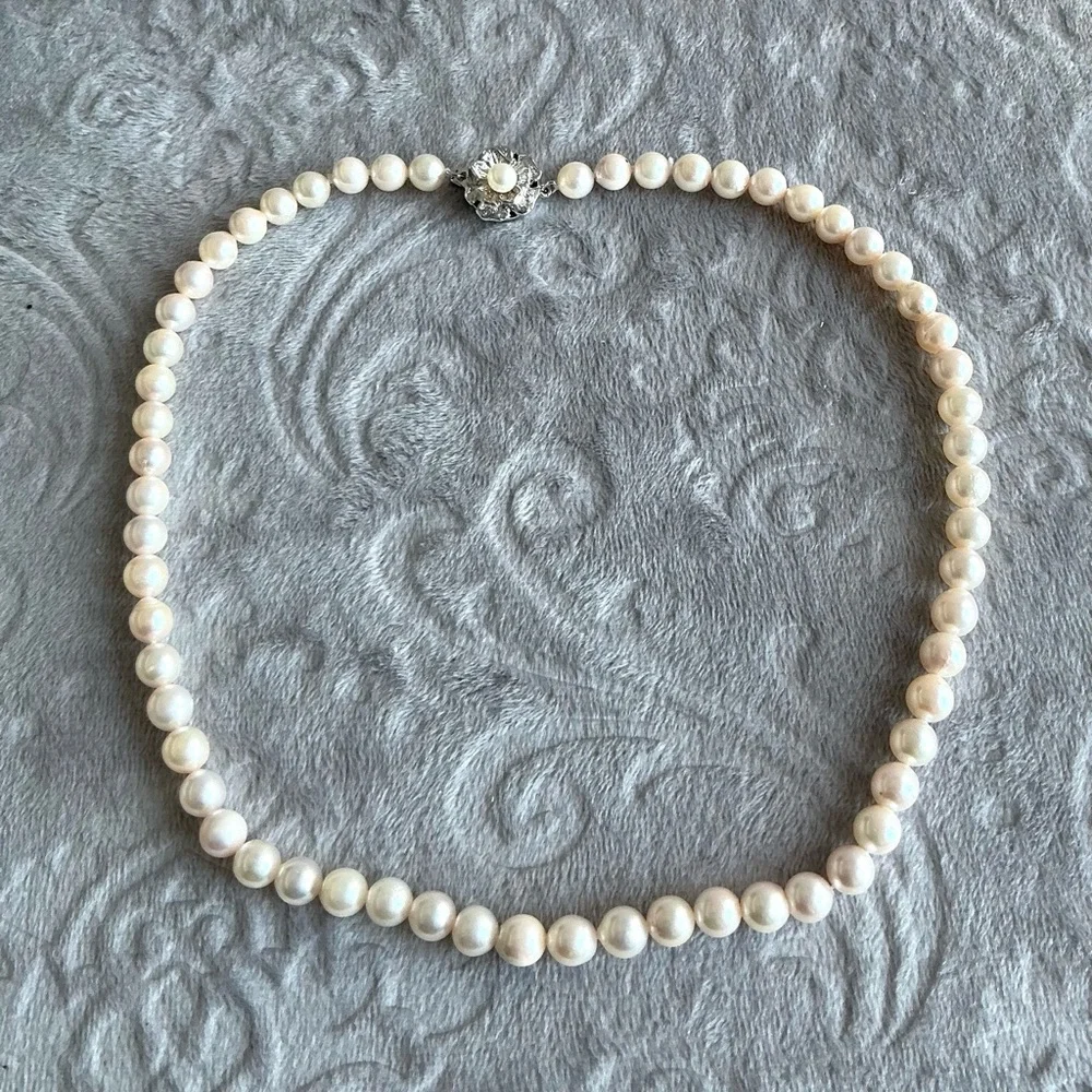 Unique Vintage beautiful very