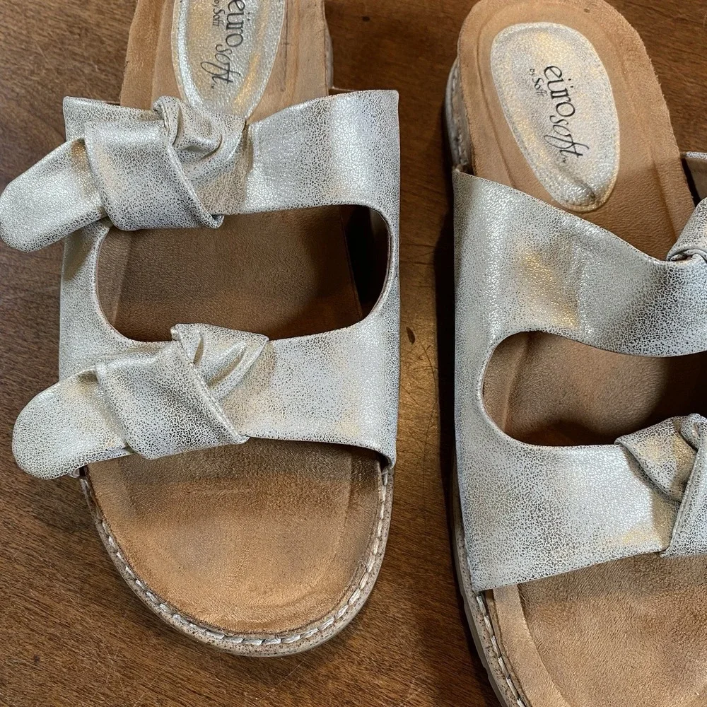 Euro Soft By Soft Golden Light‎ Gold Women's Sandals Size 9 M Cork Boho Chunky