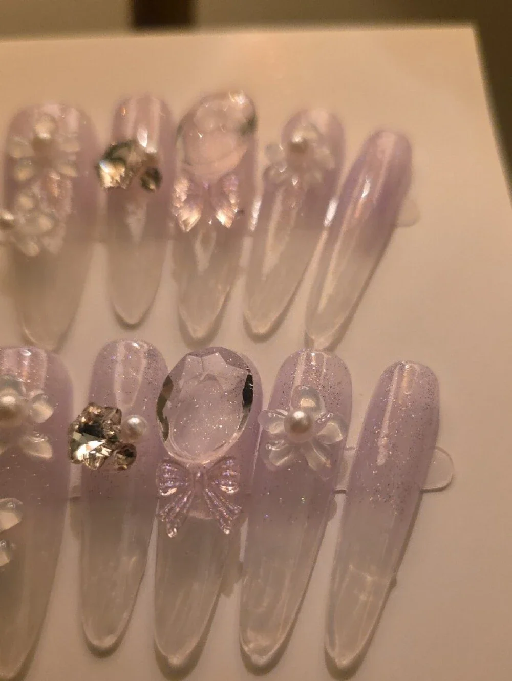N/A elegant lavender