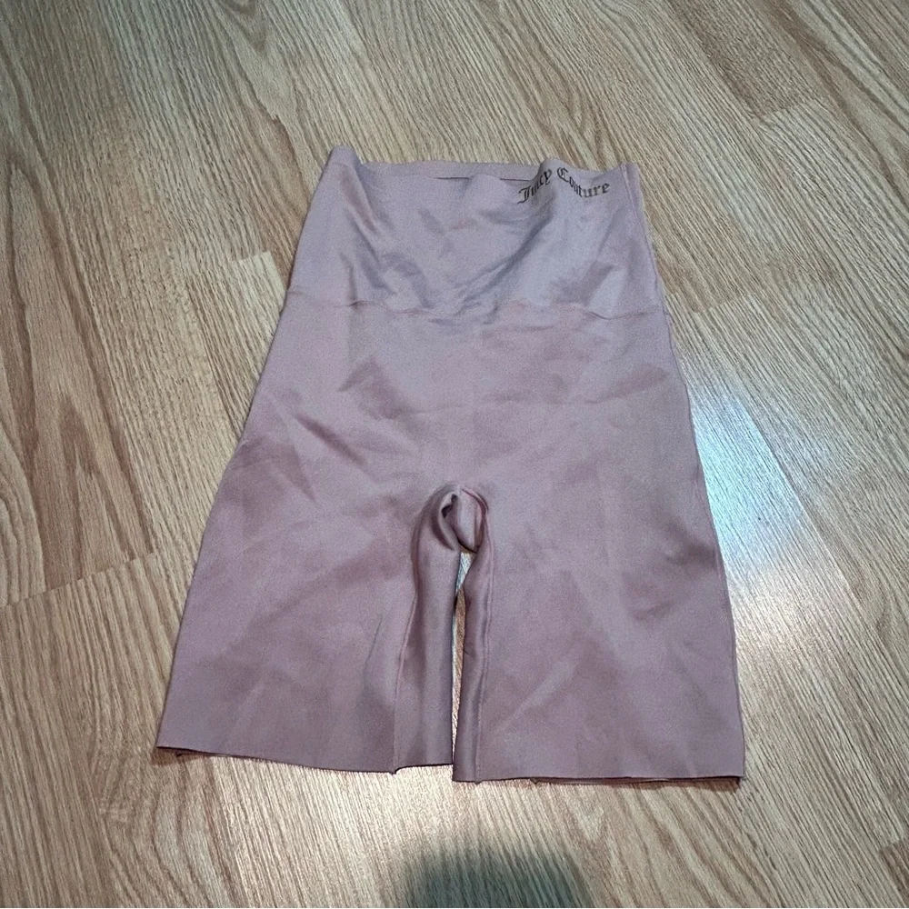 Juicy Couture shapewear shorts small‎