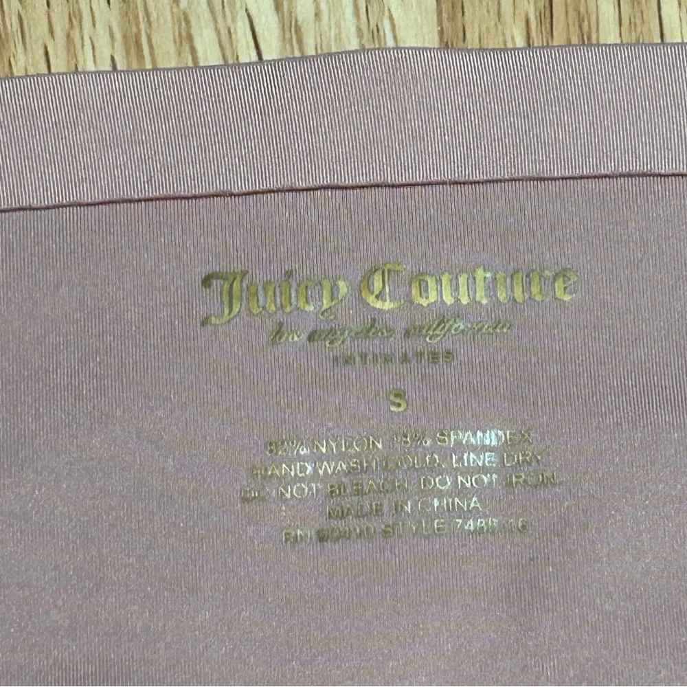 Juicy Couture shapewear shorts small‎