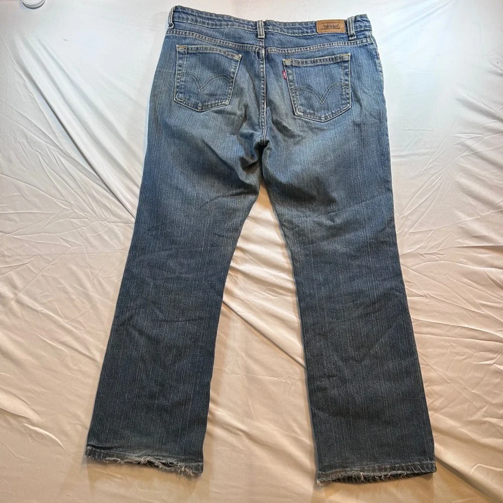 Levis levi 515