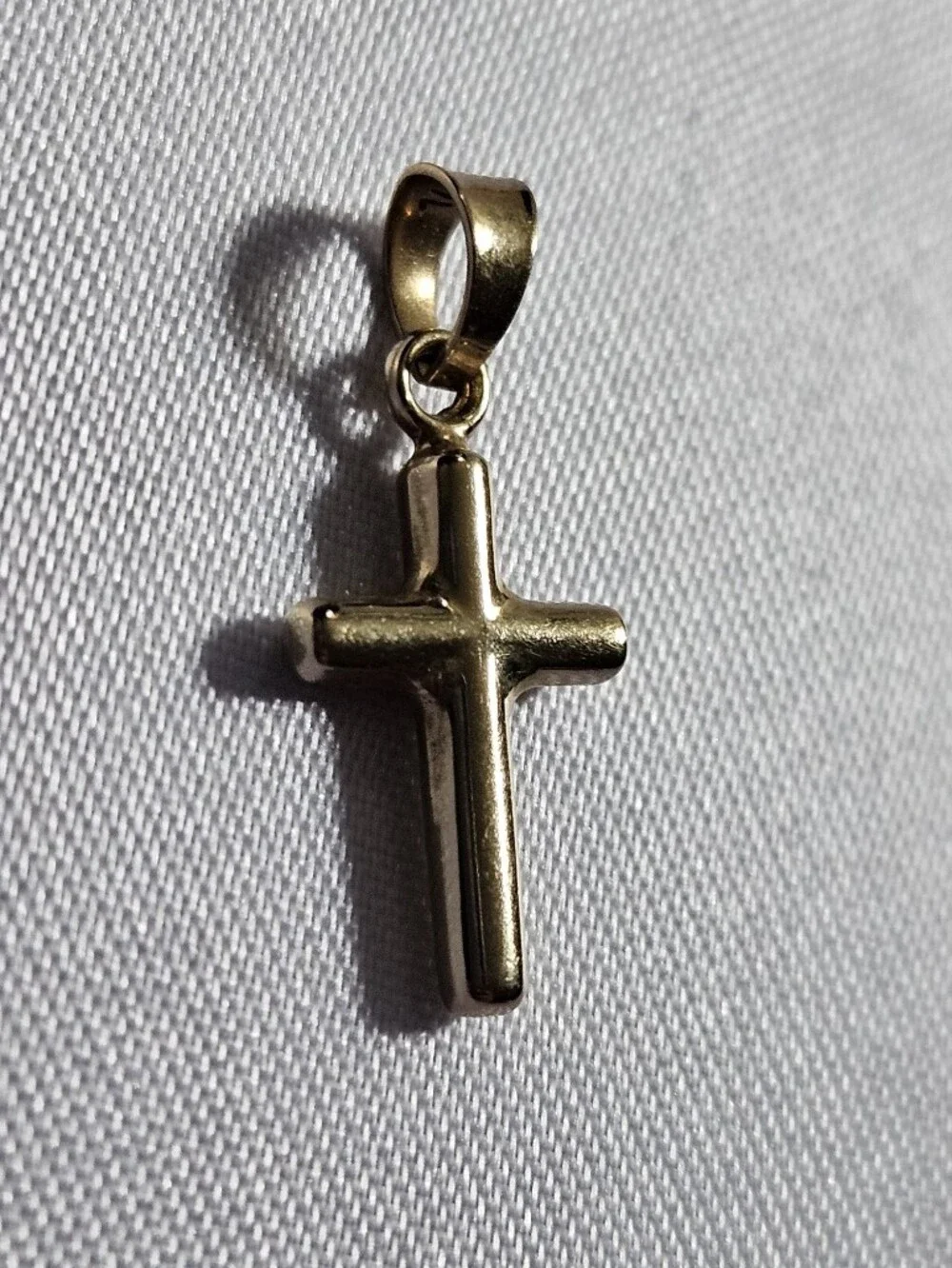 . 14k elegant gold