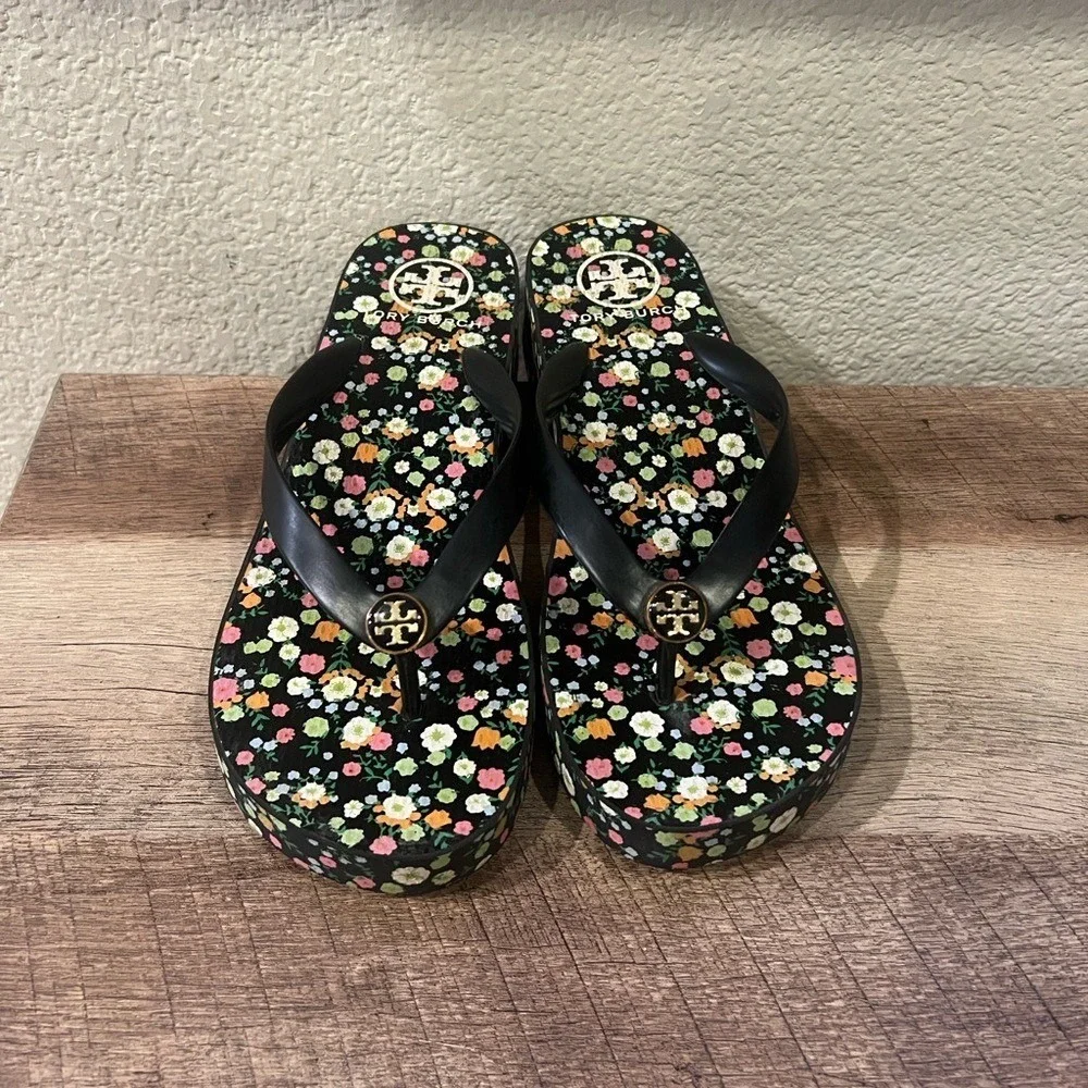 Tory Burch women size
