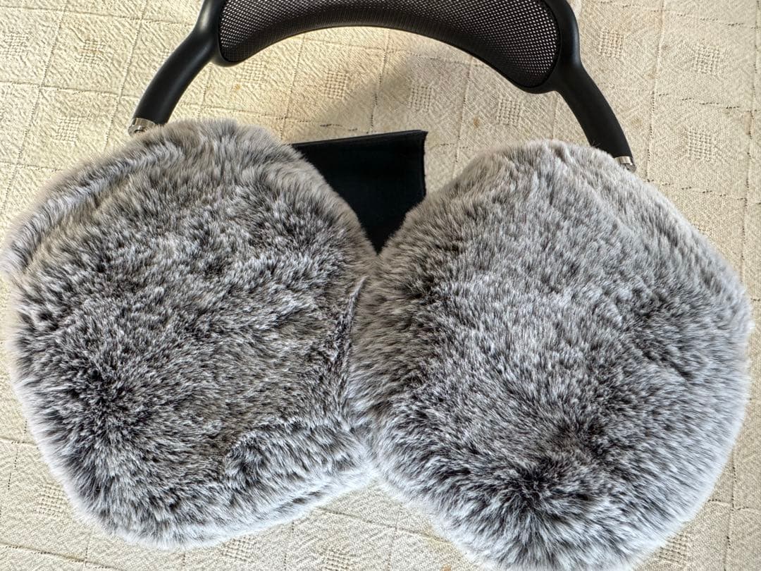 AirPods Max: Packed with Freebies!