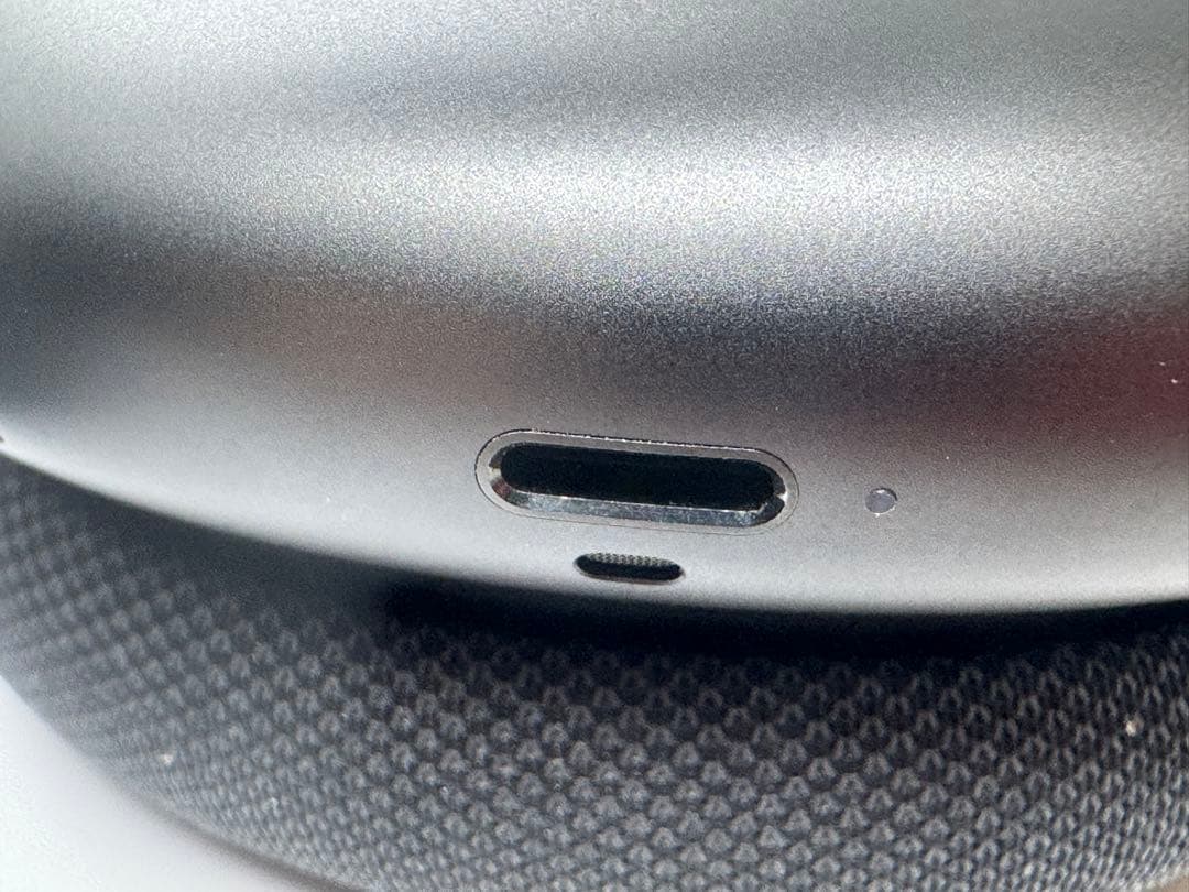 AirPods Max: Packed with Freebies!