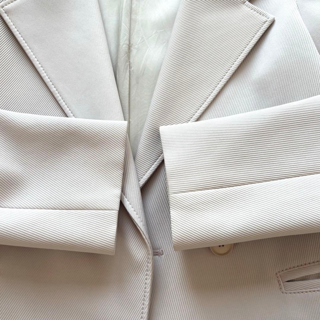 Excellent Condition: Stunning Lure Chester Coat - Made in Japan - Long Beige Coat