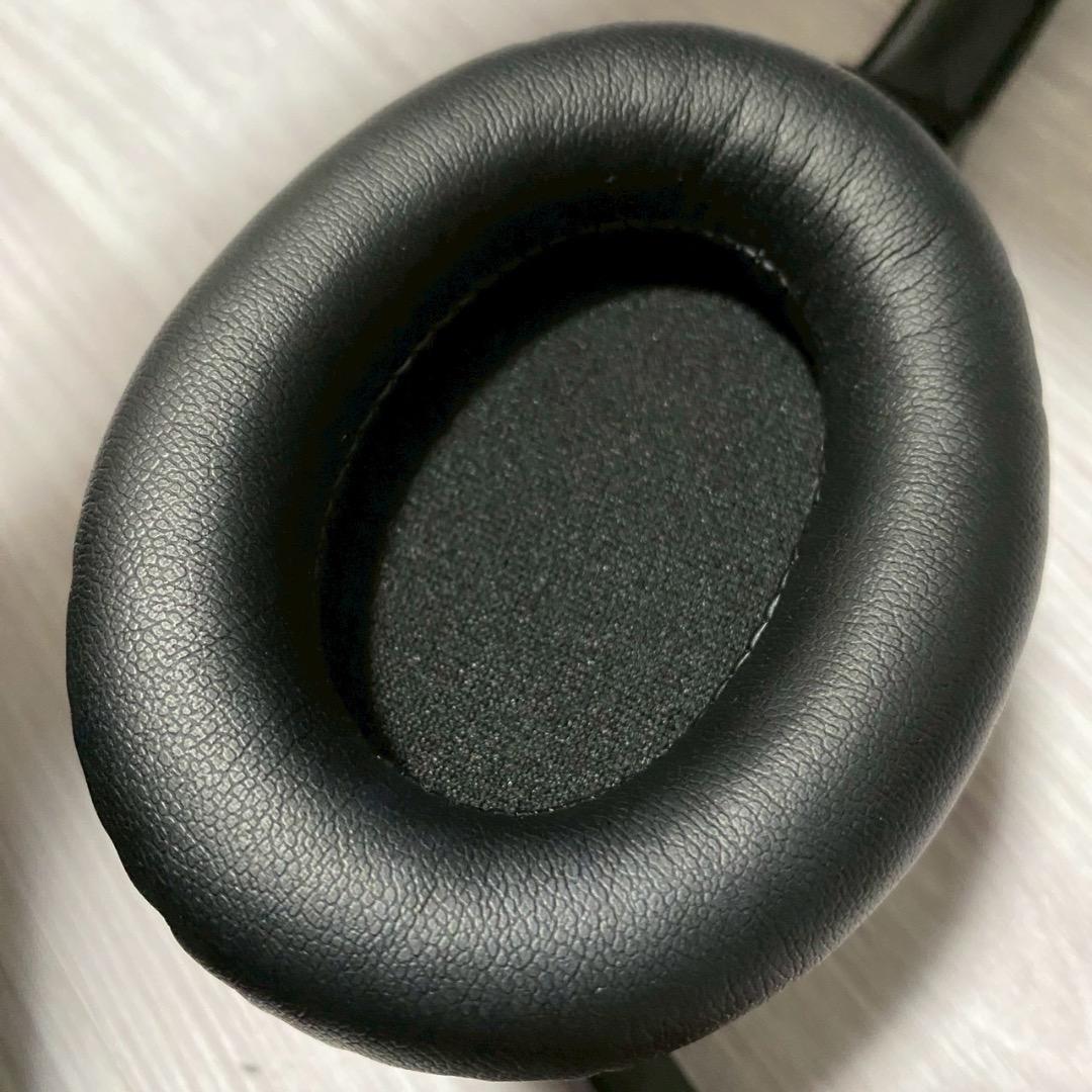 SYNC Wireless Headset with Charger and Battery